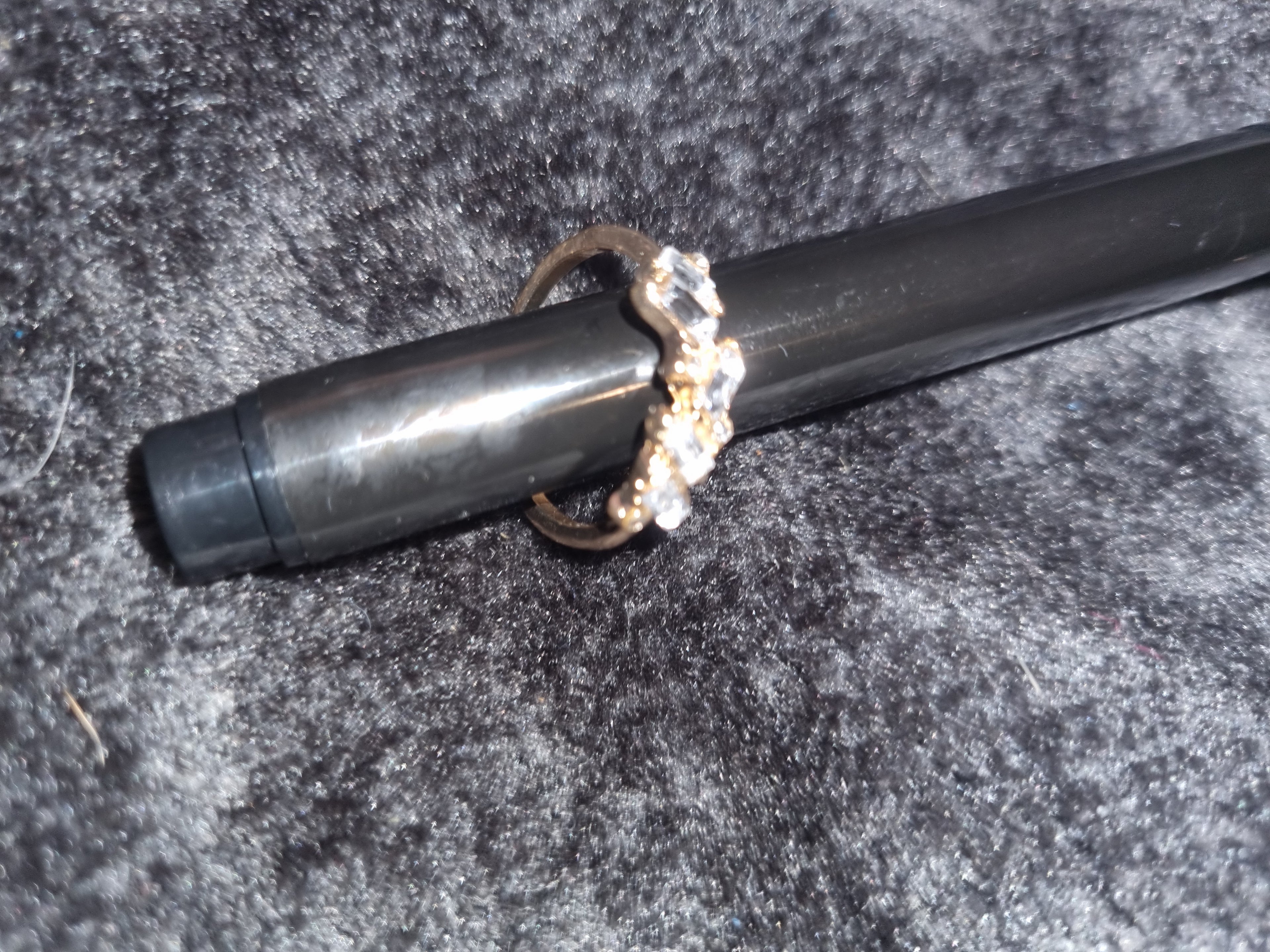 Ladies beautiful ring