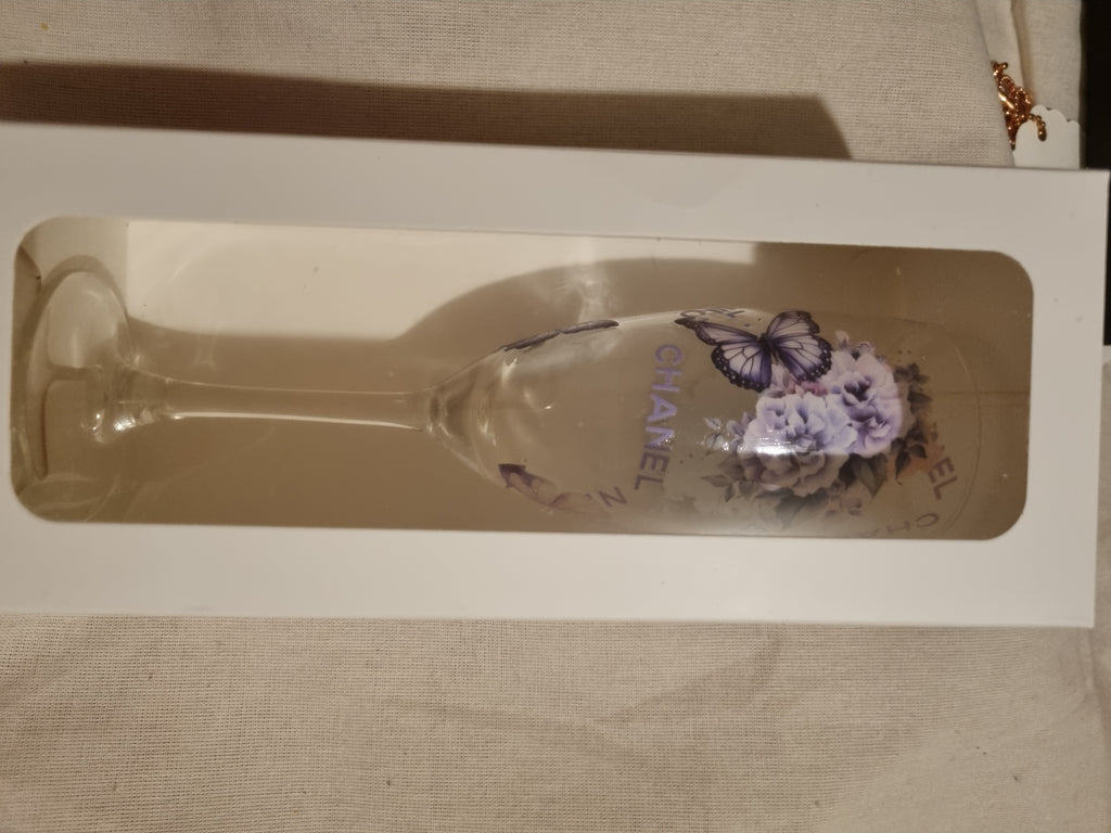 Champagne flute