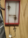 Beautiful necklace and ring set.