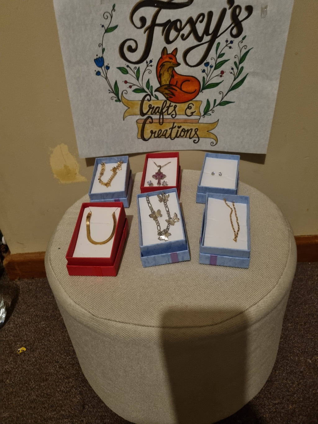 Braclet various types