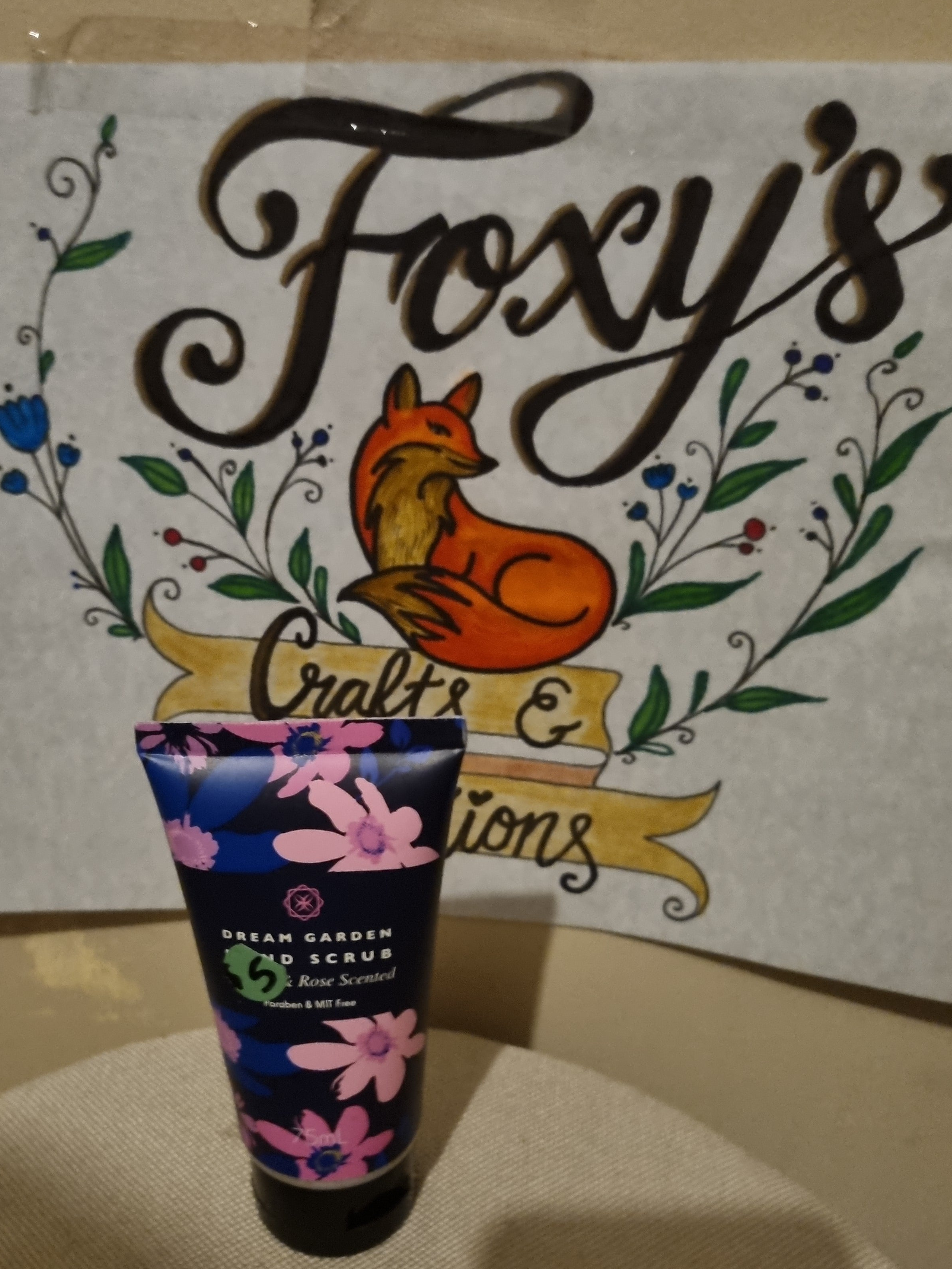 Dream Garden Hand scrub
