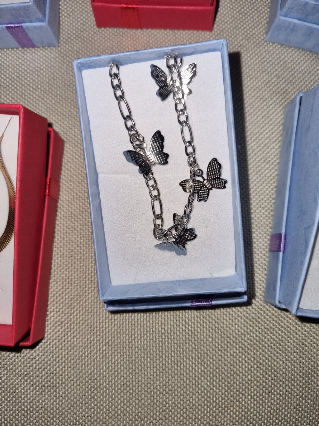 Braclet various types