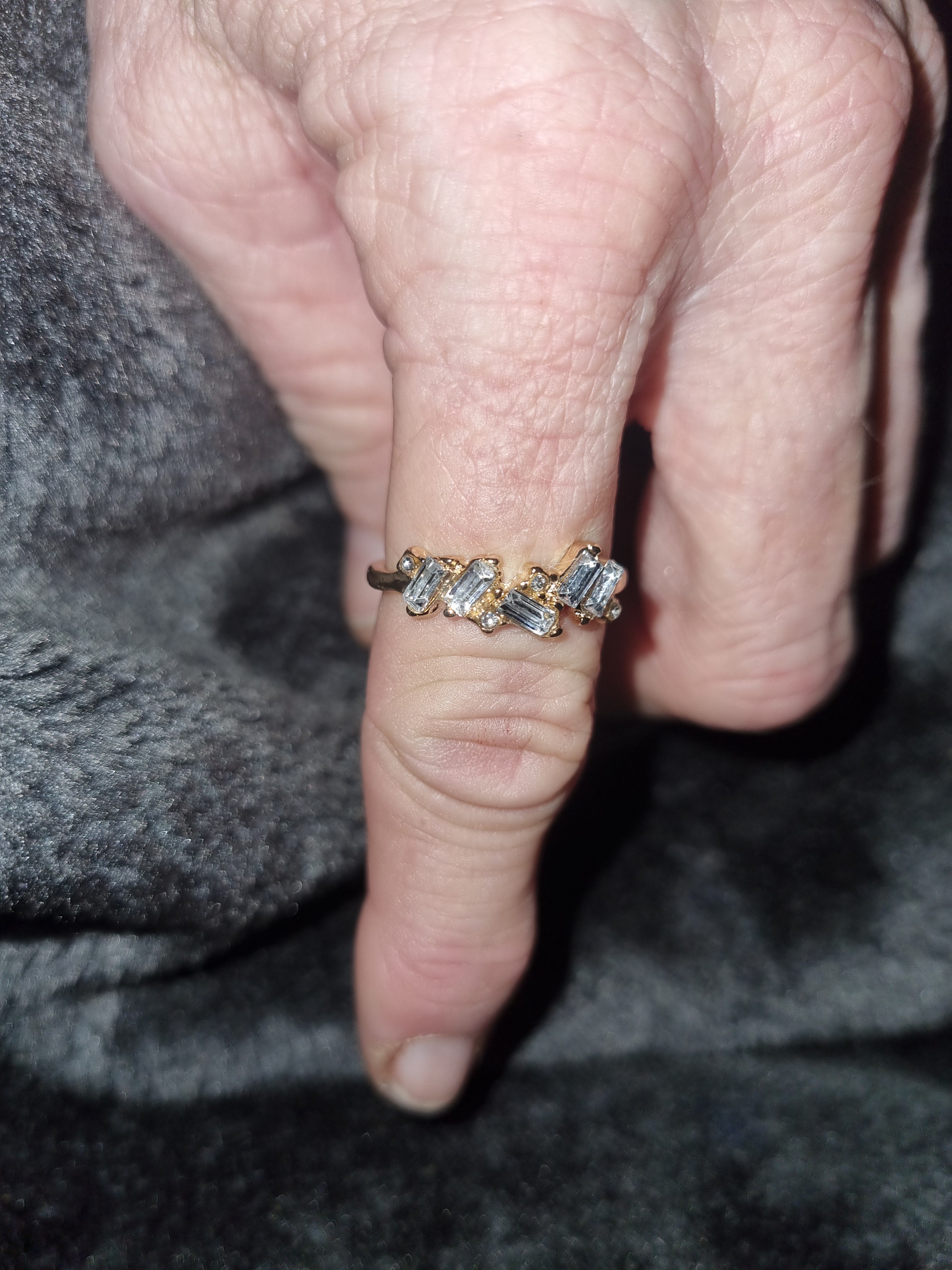Ladies beautiful dress ring