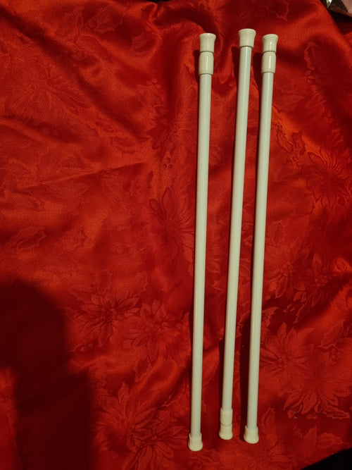 Adjustable curtain rods