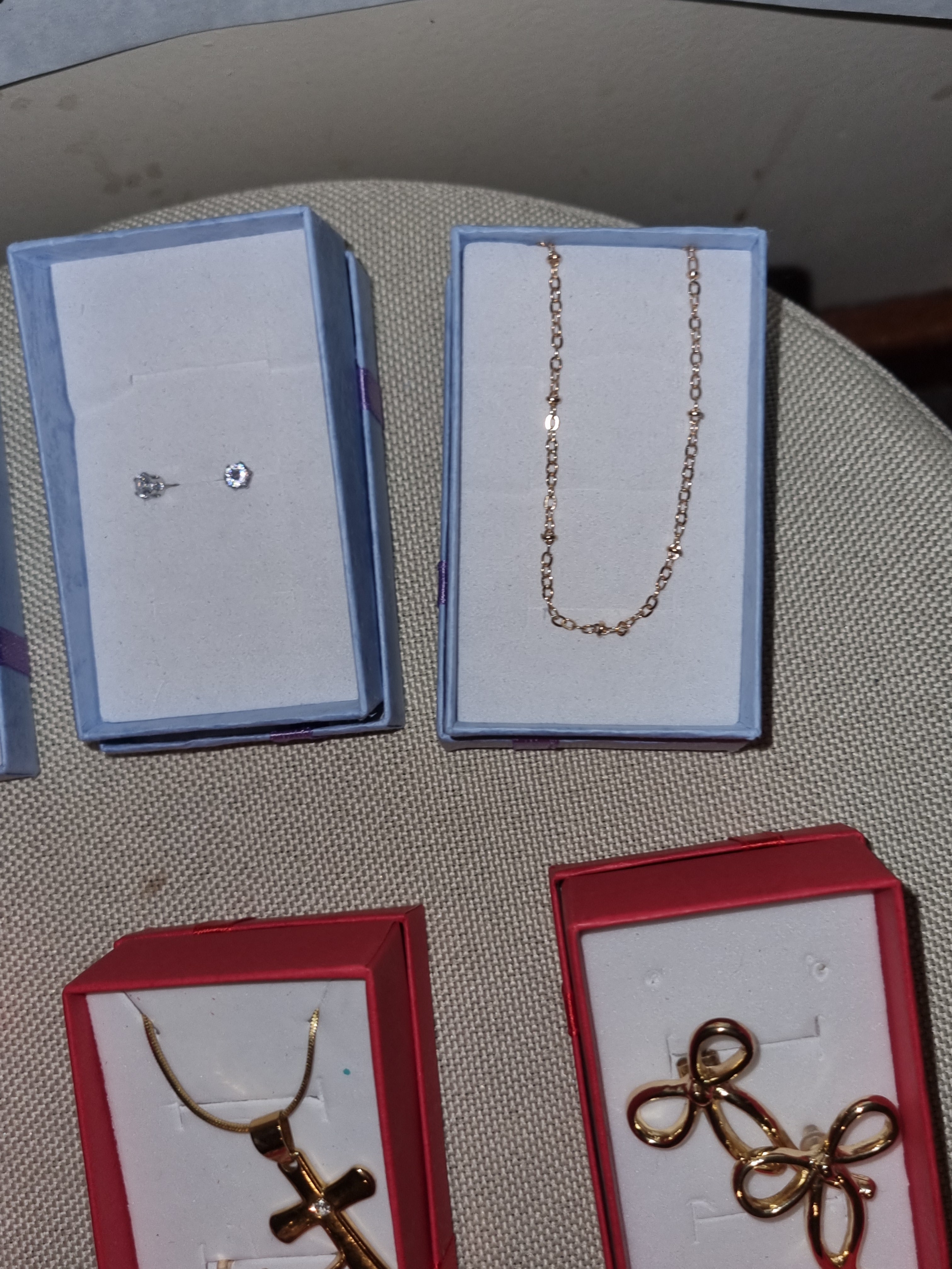 Braclets and earrings
