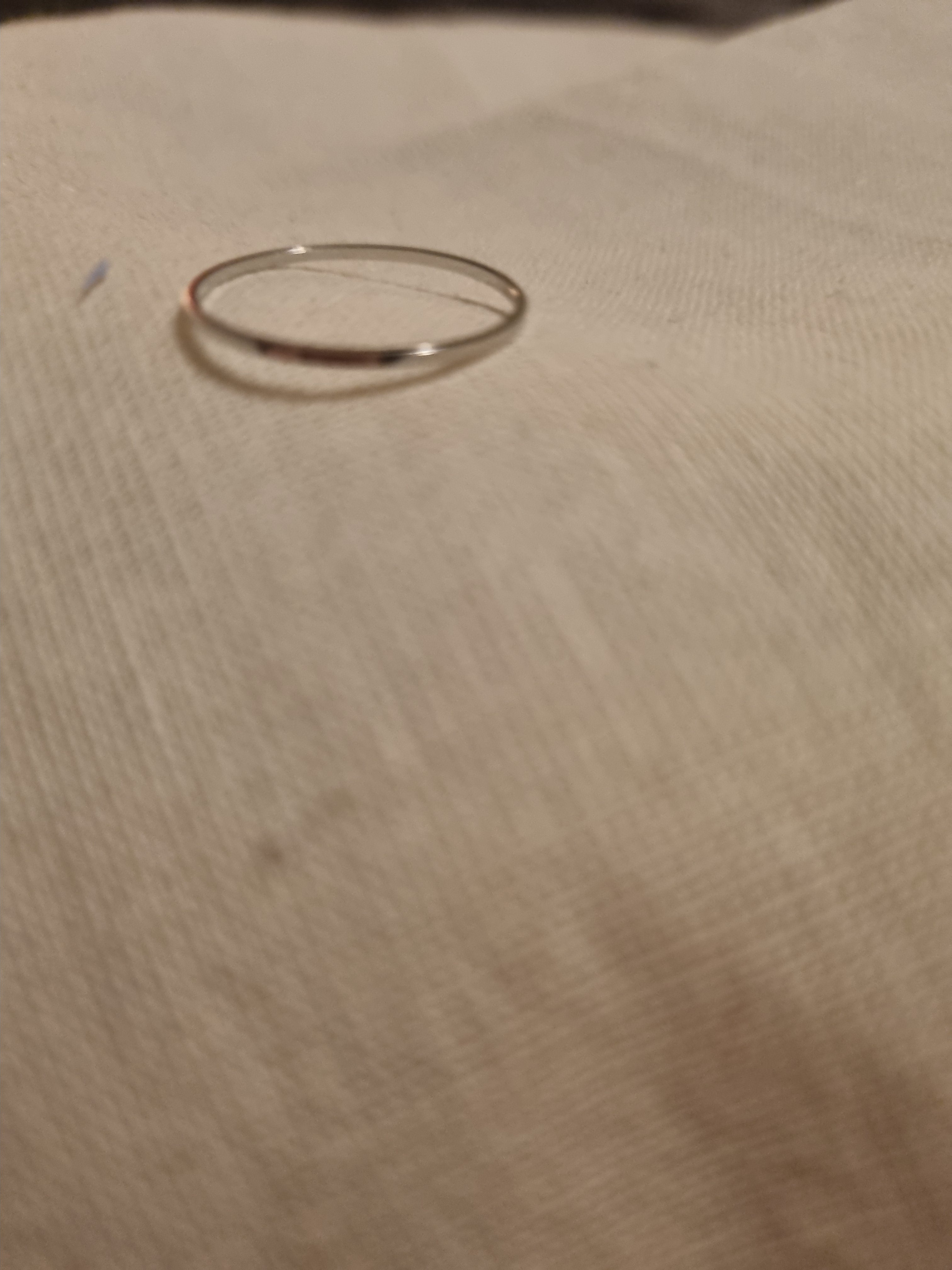 Ladies ring