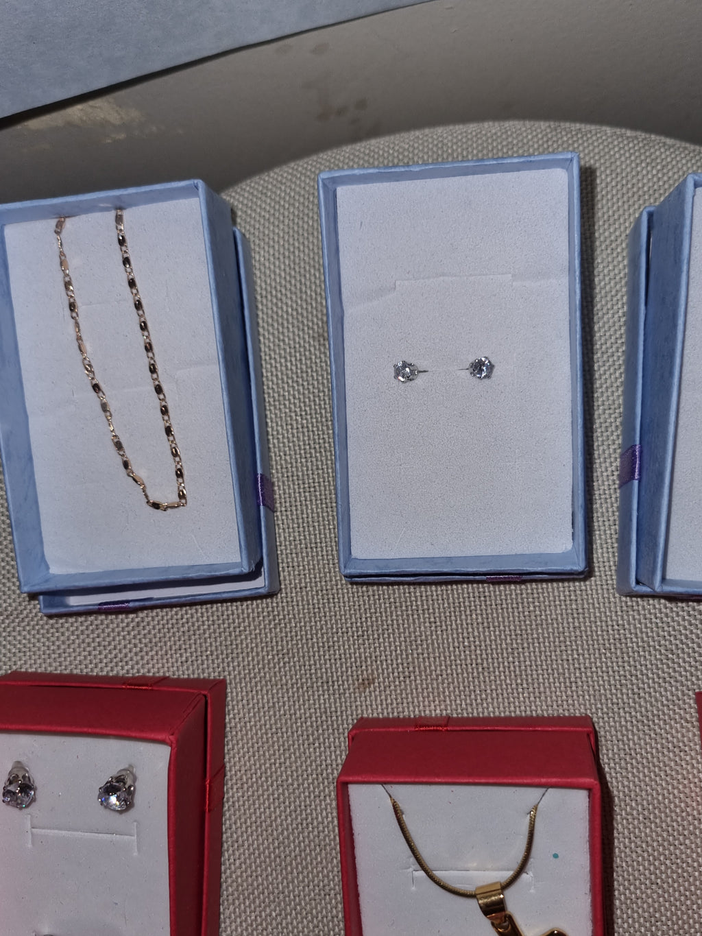 Braclets and earrings